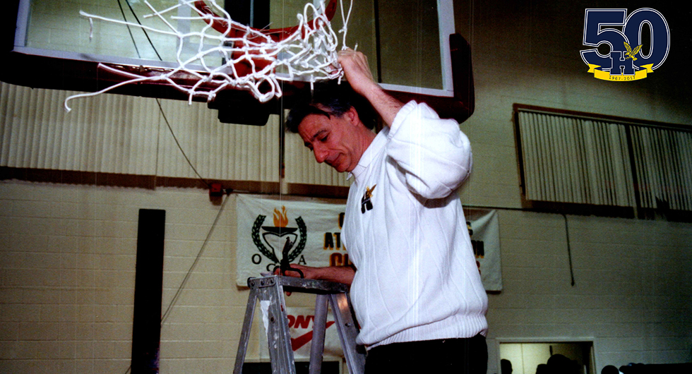 Katz becomes first college coach of national university basketball team this past summer