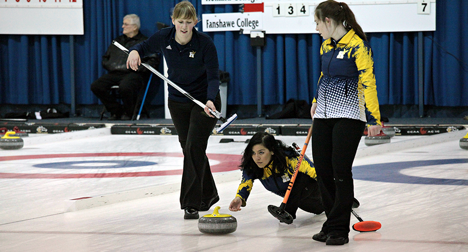 HAWKS WOMEN ADVANCE TO CCAA NATIONAL TITLE GAME