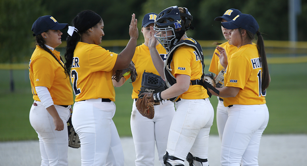 HAWKS ADVANCE TO GOLD MEDAL ROUND AFTER INSANE WIN