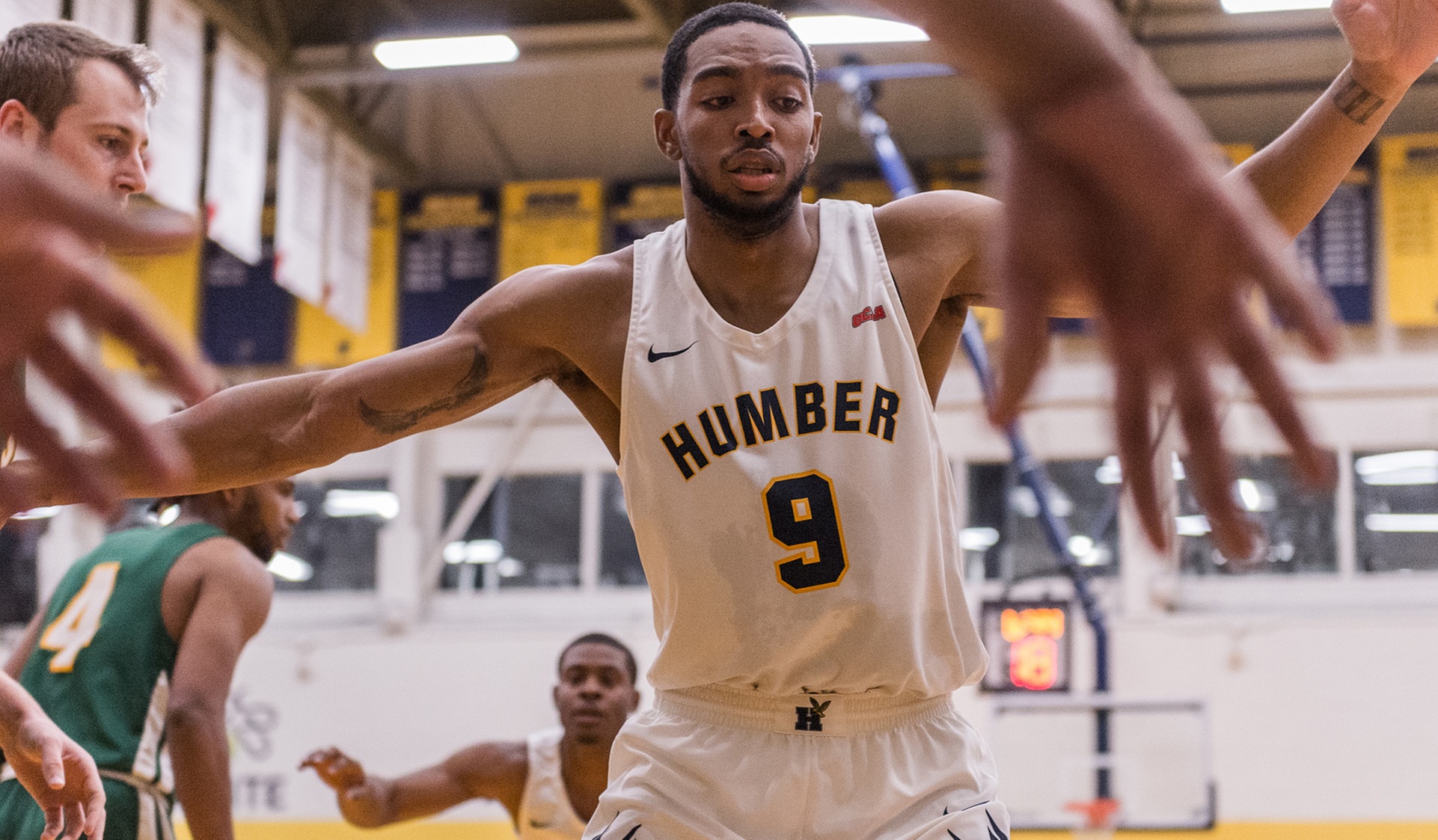 HAWKS GO 3-0 IN SWEEP OF EAST TEAMS AT EAST/WEST HOLIDAY SERIES