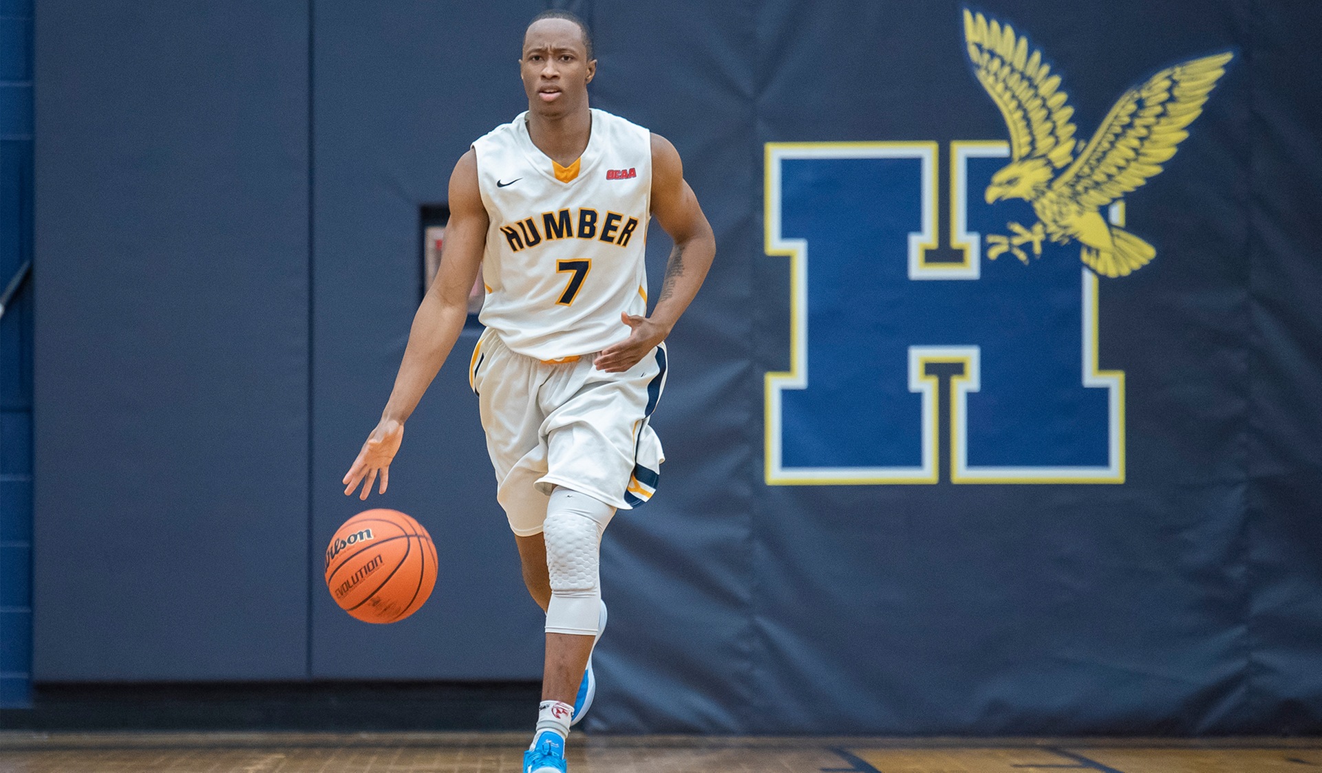 No. 2 MEN'S BASKETBALL COMPLETES WEEKEND SWEEP OVER SAULT, 129-58