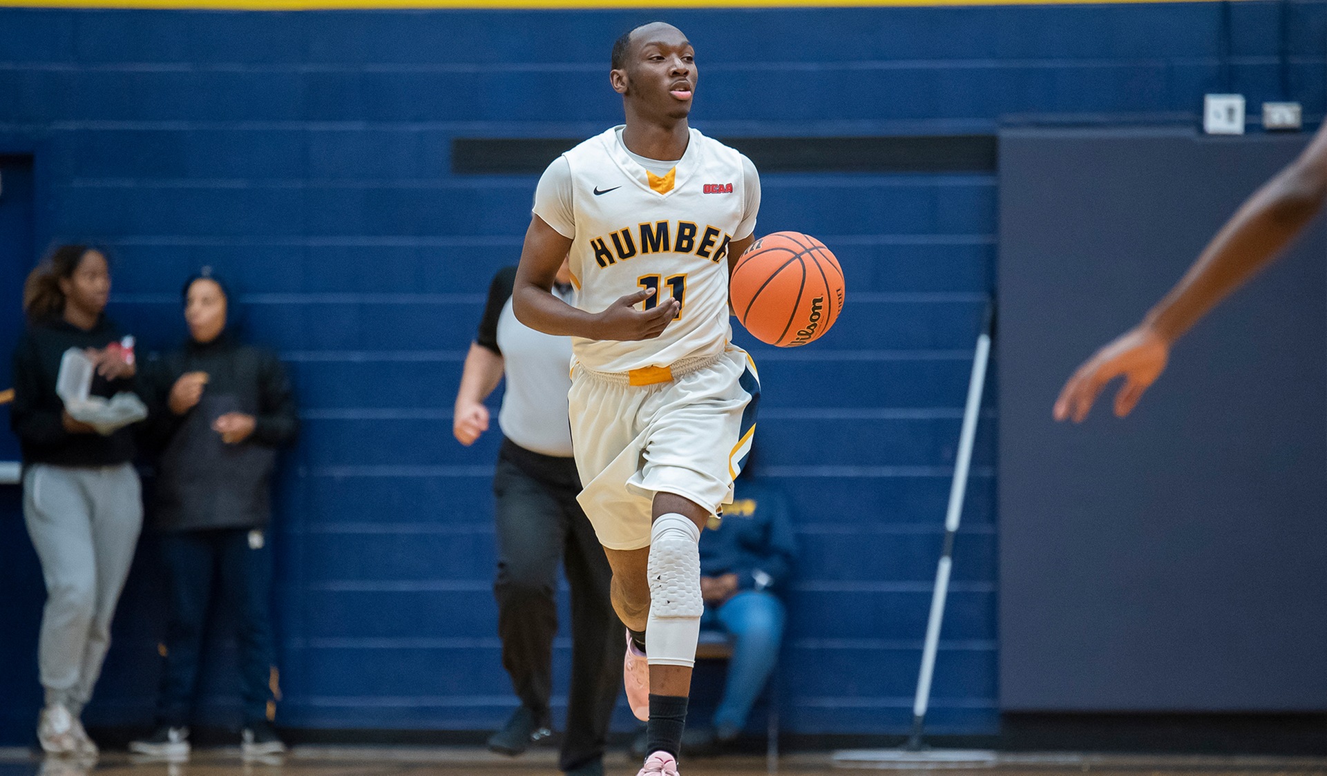 No. 6 MEN'S BASKETBALL HEAD TO KITCHENER WEDNESDAY