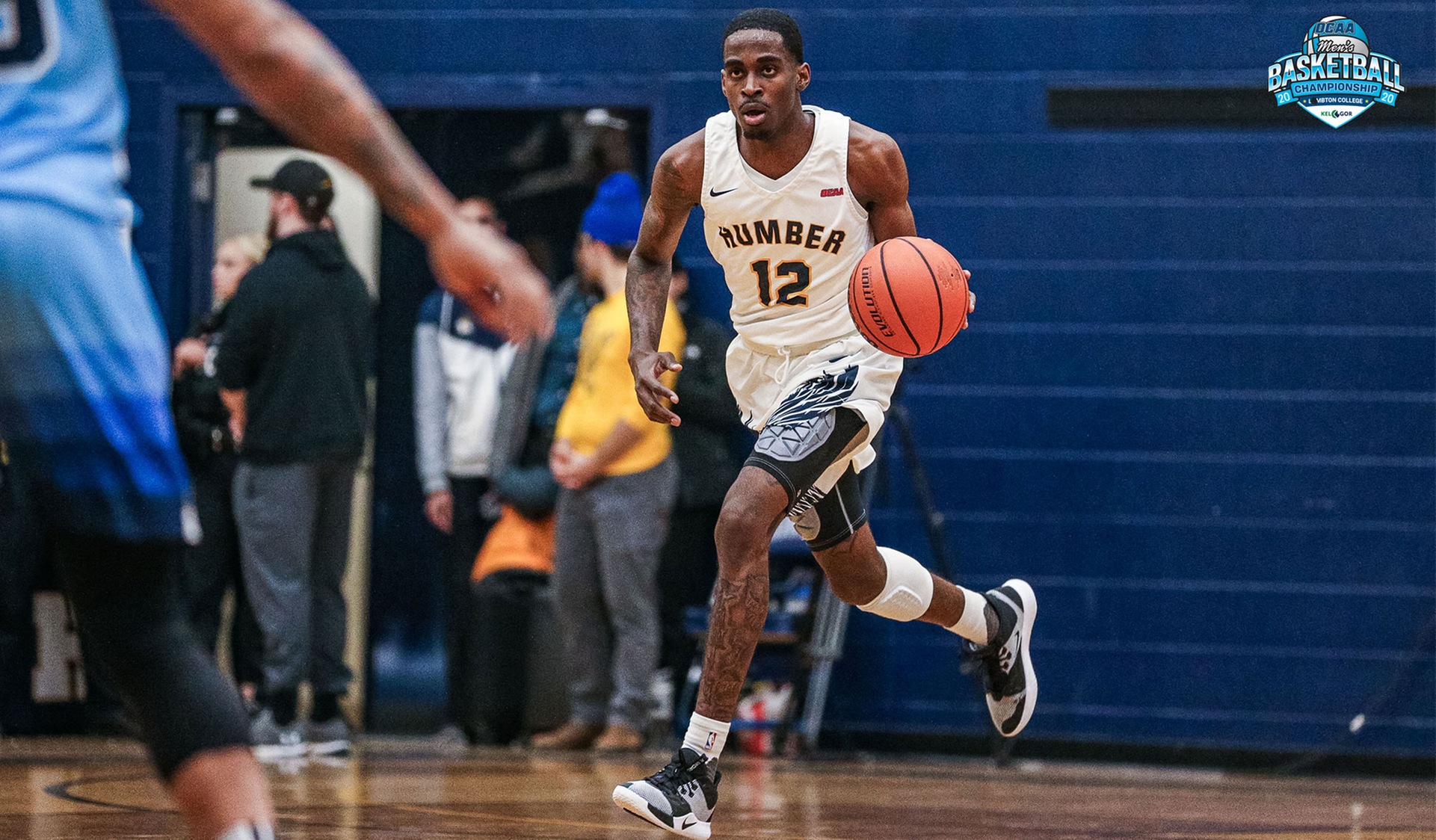 No. 10 Men's Basketball Beats Georgian, Advances to Semifinal