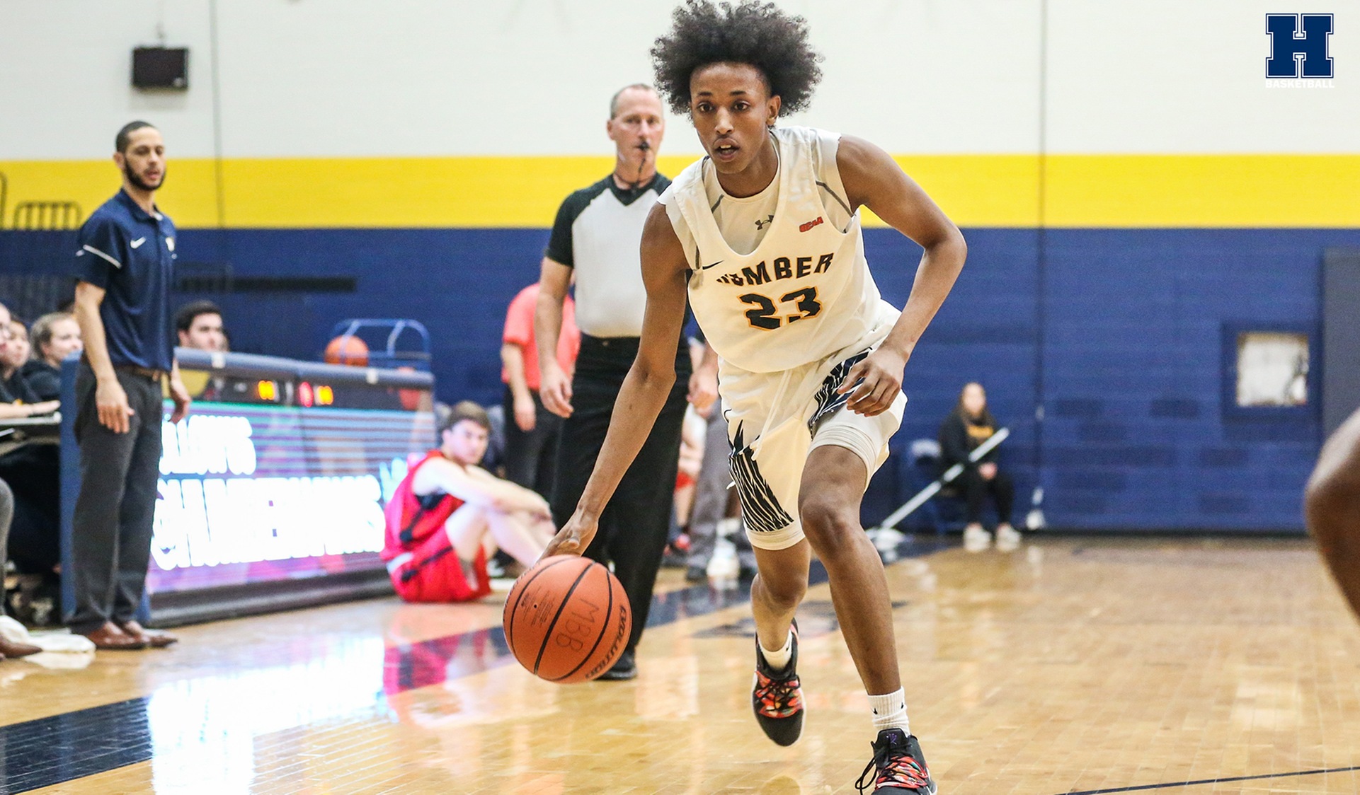 Men&rsquo;s Basketball Rallies to Beat Niagara in OT, 95-88