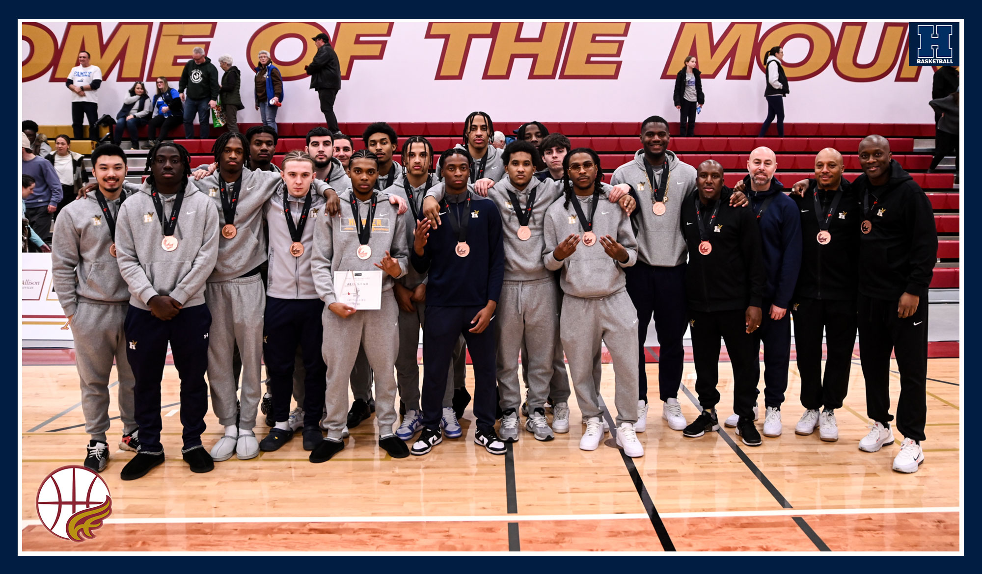 Men's basketball bronze medal team photo