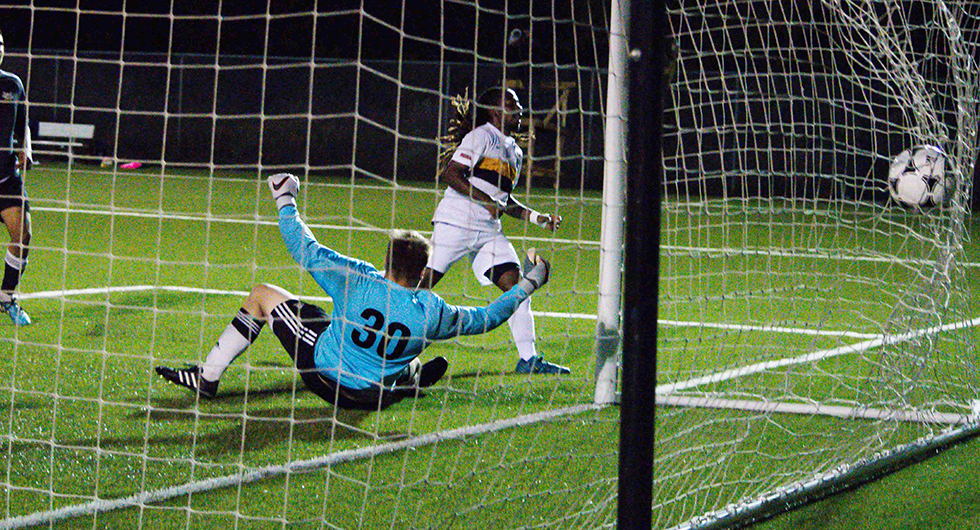 No. 1 HAWKS CONTINUE TO ROLL WITH 4-0 HOME WIN