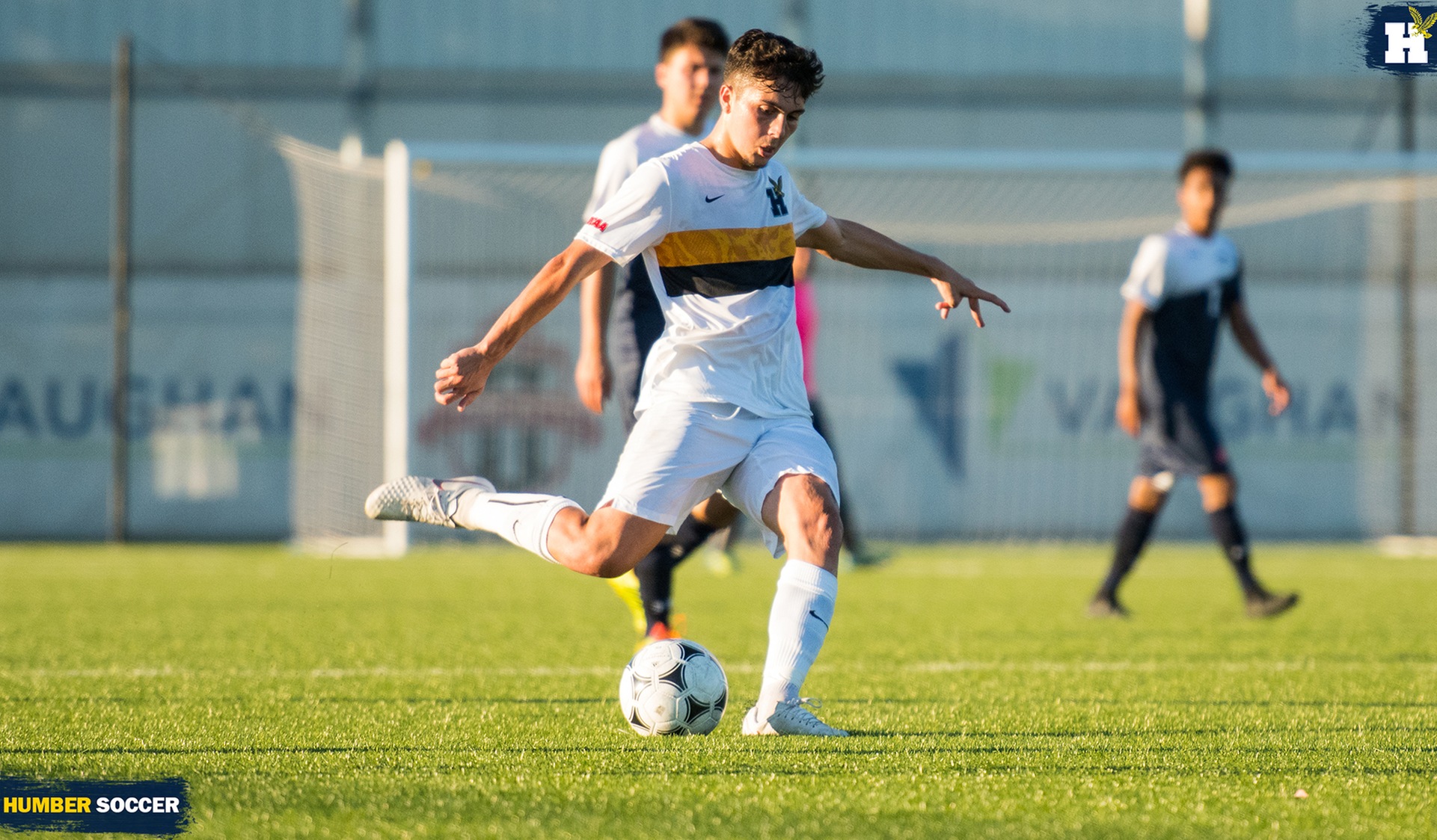 No. 2 MEN'S SOCCER ESCAPE UTM WITH 4-3 VICTORY