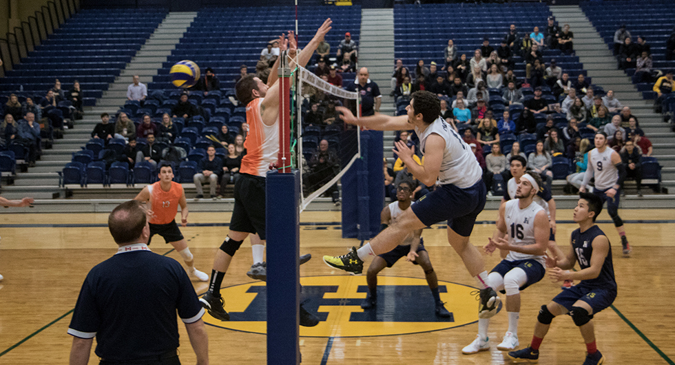 HAWKS FALL TO No. 8 MOHAWK