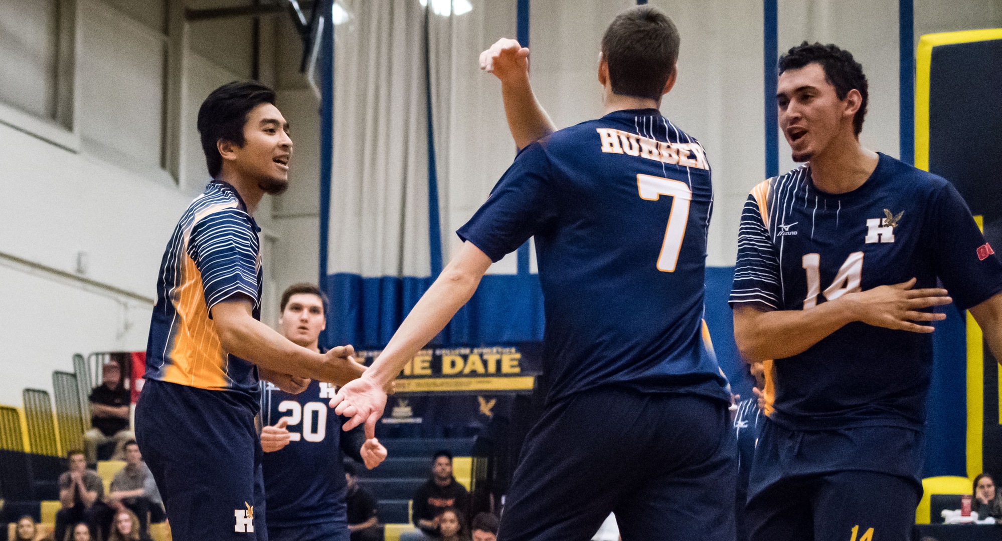 HAWKS OPEN SEASON WITH MARATHON 5-SET WIN OVER ROYALS