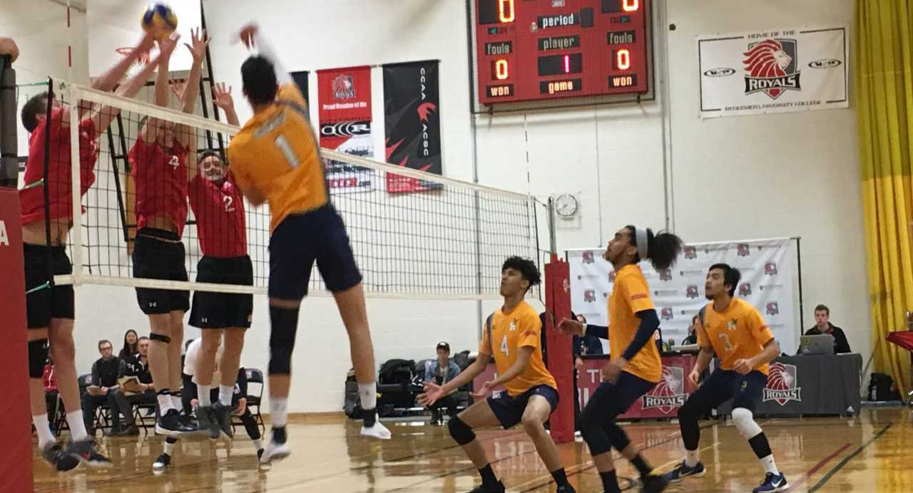 HAWKS ELEVENTH STRAIGHT WIN COMES ON ROAD AT REDEEMER