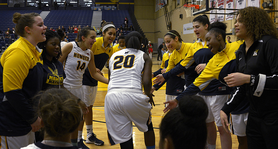 HAGOPIAN BUZZER BEATER PUSHES HAWKS PAST ST. CLAIR, NOW 13-1