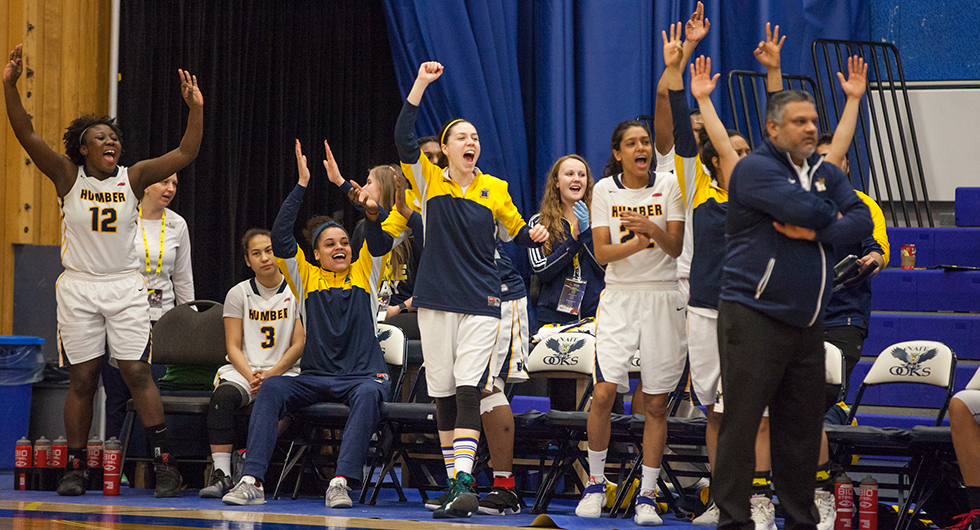 HAWKS BEAT HOLLAND TO ADVANCE TO BRONZE SEMI-FINAL