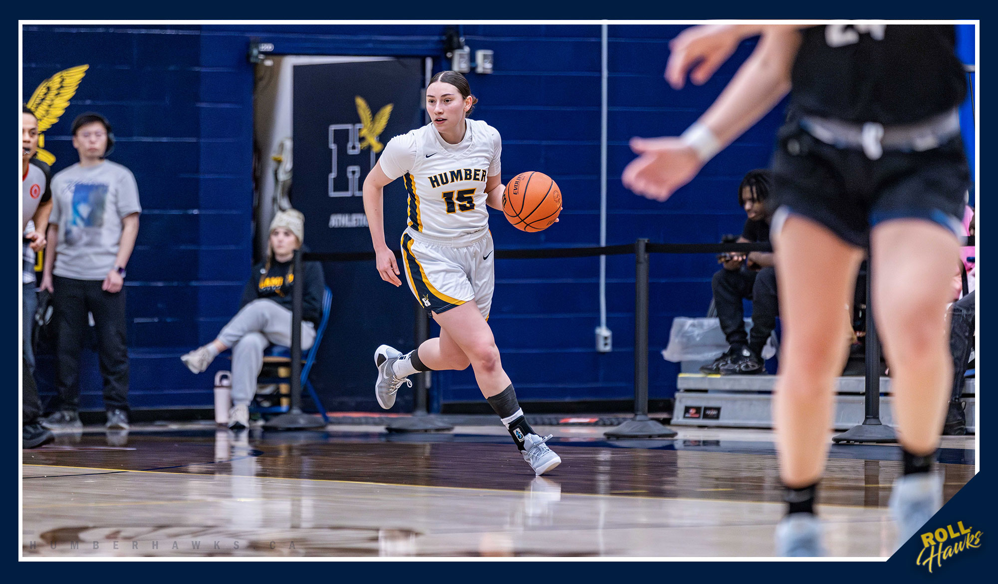 Batpie joins 700-point club in win over Lambton
