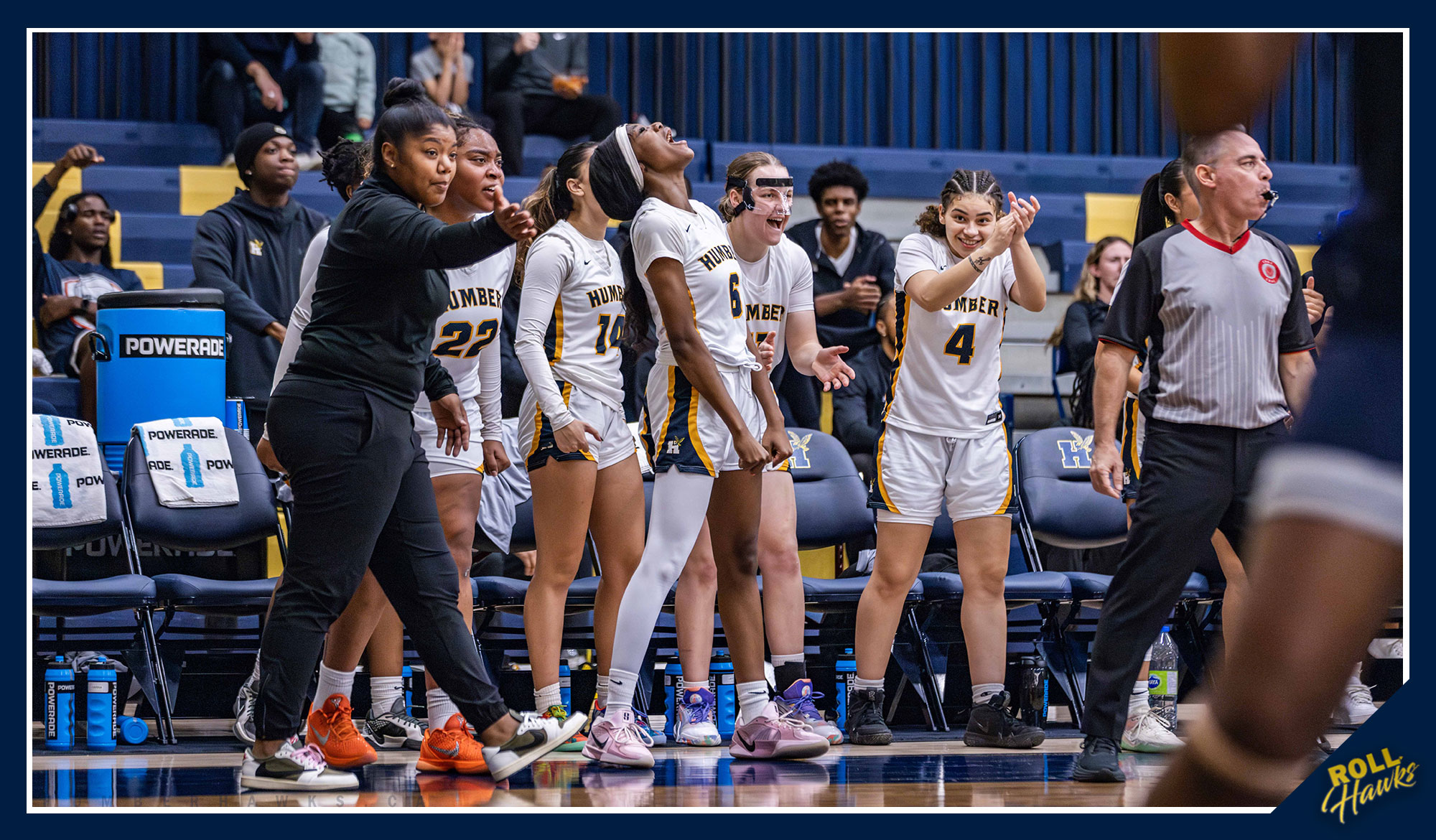 Women's Basketball rolls Niagara, 99-71