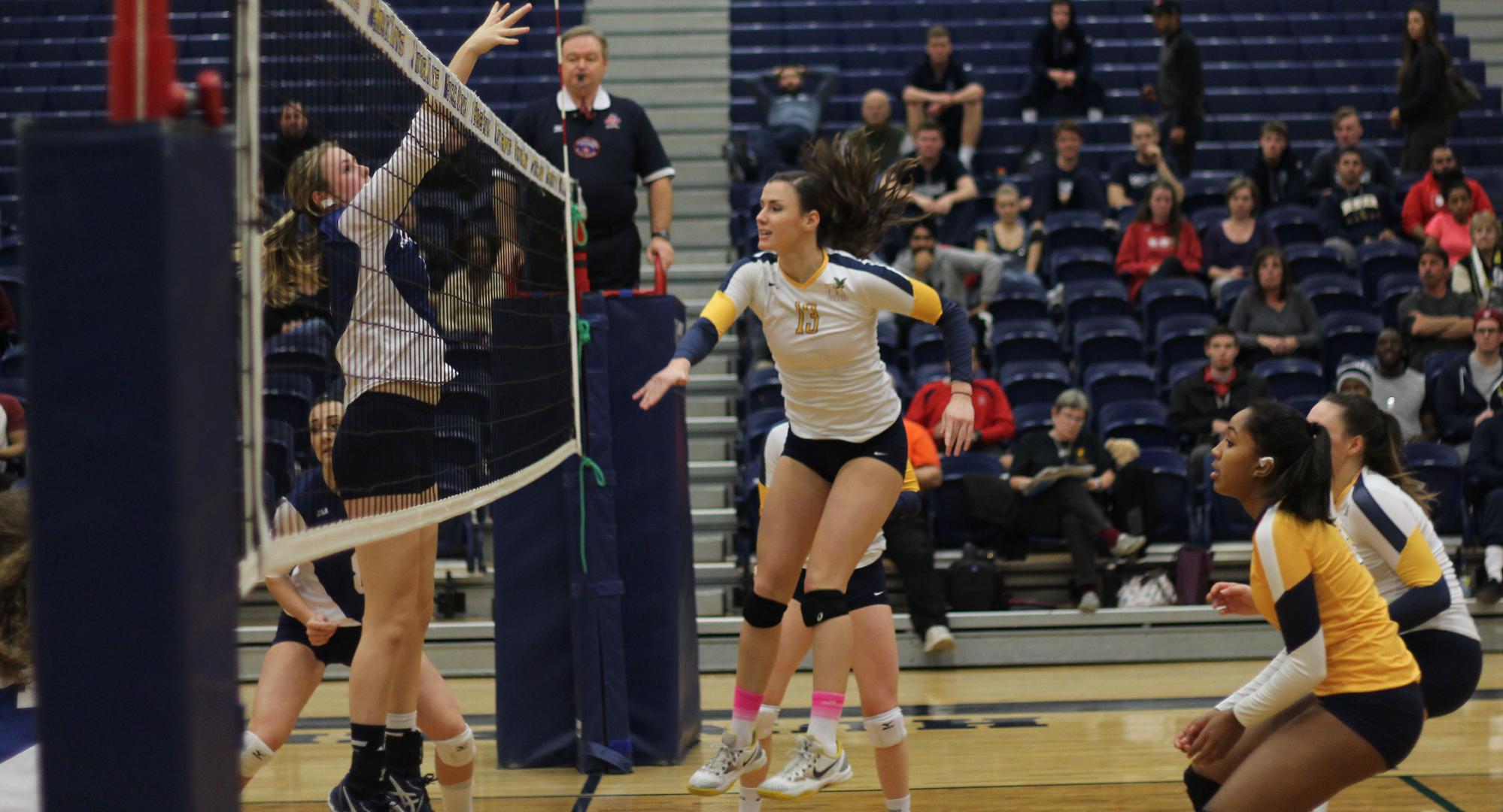 HAWKS EXTEND WIN STREAK WITH VICTORY OVER NIAGARA