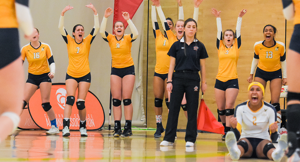 HAWKS AND KNIGHTS SQUARE OF FOR OCAA GOLD TONIGHT