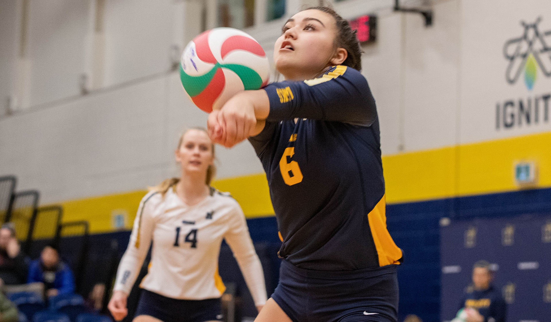 HAWKS HOST TOP UNIVERSITY & COLLEGE TEAMS IN HOLIDAY CLASSIC